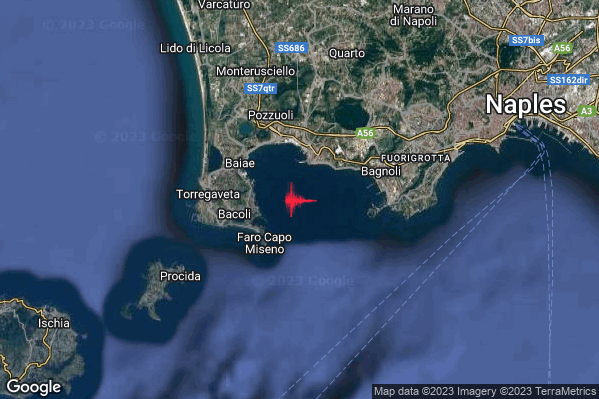 Lieve Terremoto M2.0 epicentro Campi Flegrei alle 02:00:03 (00:00:03 UTC)