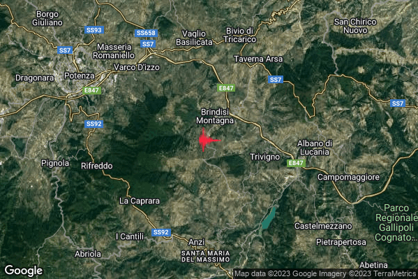 Debole Terremoto M2.3 epicentro 2 km SW Brindisi Montagna (PZ) alle 13:43:33 (11:43:33 UTC)