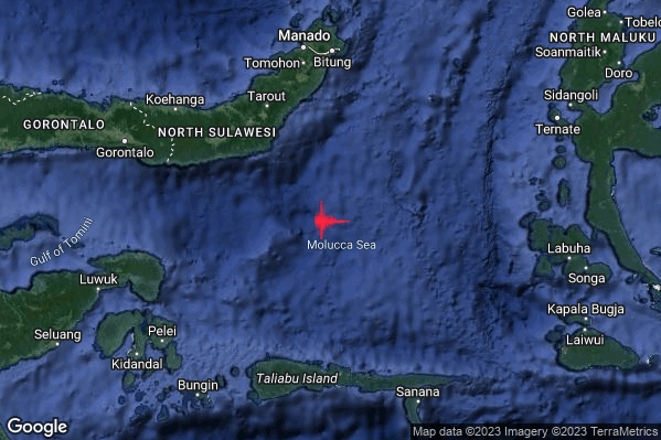 Severo Terremoto M5.6 epicentro Indonesia [Sea] alle 13:48:40 (11:48:40 UTC)