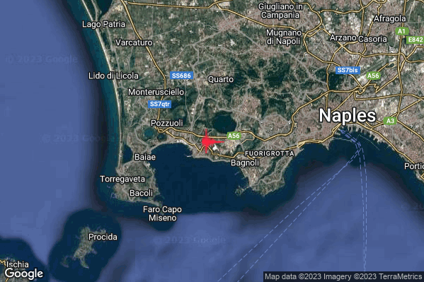 Lieve Terremoto M2.2 epicentro Campi Flegrei alle 22:04:28 (20:04:28 UTC)