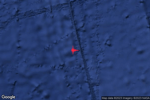 09:21:34 M5.7 epicentro “West of Macquarie Island [Sea]”