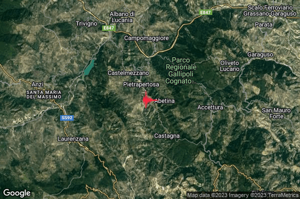 Lieve Terremoto M2.1 epicentro 2 km SE Pietrapertosa (PZ) alle 04:37:23 (03:37:23 UTC)