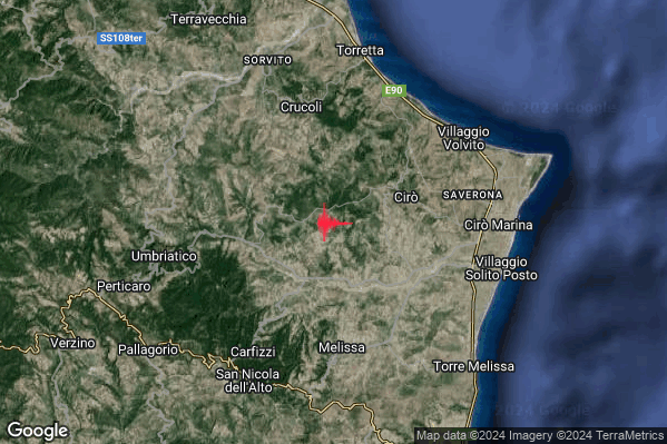 Debole Terremoto M2.3 epicentro 4 km W Ciro (KR) alle 06:24:01 (04:24:01 UTC)