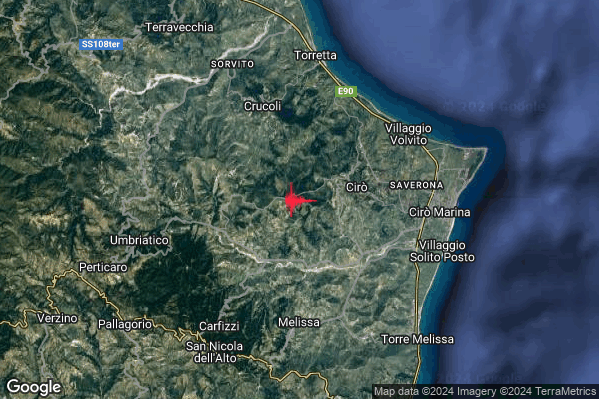 Lieve Terremoto M2.0 epicentro 3 km W Ciro (KR) alle 15:35:01 (13:35:01 UTC)