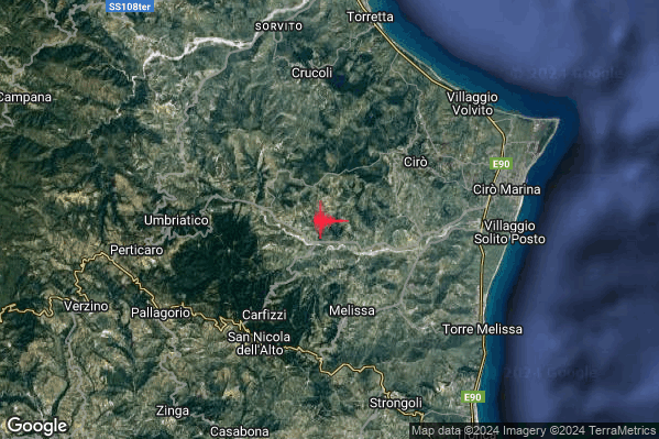 Lieve Terremoto M2.1 epicentro 5 km SW Ciro (KR) alle 10:17:49 (08:17:49 UTC)