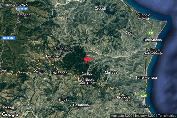 Lieve Terremoto M2.1 epicentro 3 km N Carfizzi (KR) alle 12:40:33 (10:40:33 UTC)