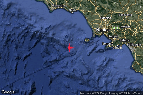 Debole Terremoto M2.4 epicentro Tirreno Meridionale (MARE) alle 14:16:06 (12:16:06 UTC)