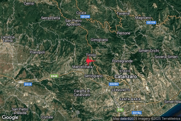 Terremoto 10:04:36 M2.2 epicentro “1 km S Tiriolo (CZ)” Terremoto 10:04:36 M2.2 epicentro “1 km S Tiriolo (CZ)”