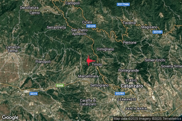 Terremoto 23:32:44 M2.2 epicentro “1 km NW Tiriolo (CZ)” Terremoto 23:32:44 M2.2 epicentro “1 km NW Tiriolo (CZ)”