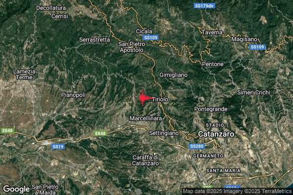 Terremoto 21:25:35 M2.7 epicentro “1 km E Miglierina (CZ)” Terremoto 21:25:35 M2.7 epicentro “1 km E Miglierina (CZ)”
