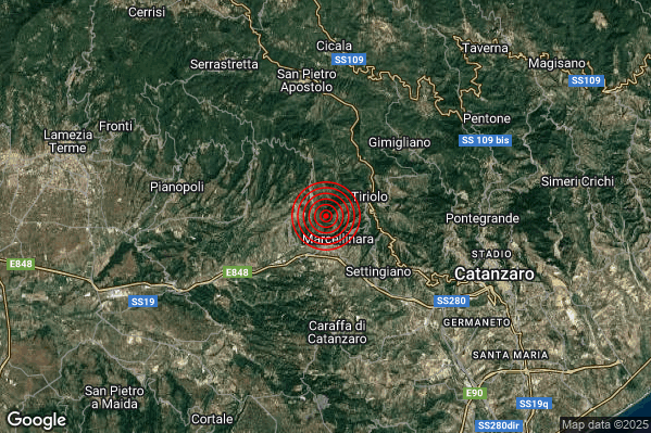 Terremoto 23:31:34 M2.1 epicentro “1 km SE Miglierina (CZ)” Terremoto 23:31:34 M2.1 epicentro “1 km SE Miglierina (CZ)”